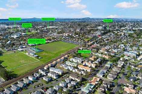 Photo of property in 8 Lockington Avenue, Henderson, Auckland, 0612