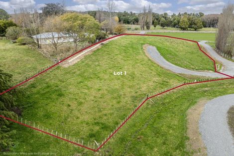 Photo of property in 19 Kenderdine Road, Elsthorpe, Otane, 4277