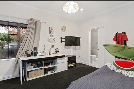 Photo of property in 125 Grahams Road, Burnside, Christchurch, 8053