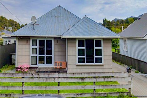 Photo of property in 72 Somerled Avenue, Dunollie, Runanga, 7803