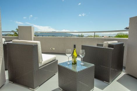 Photo of property in 47 Quadrant Heights, Paraparaumu, 5032