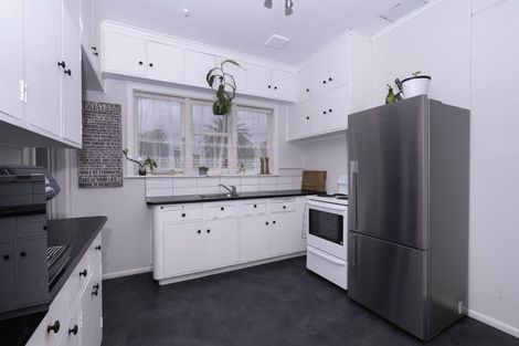 Photo of property in 30 Lemon Street, Otaki, 5512