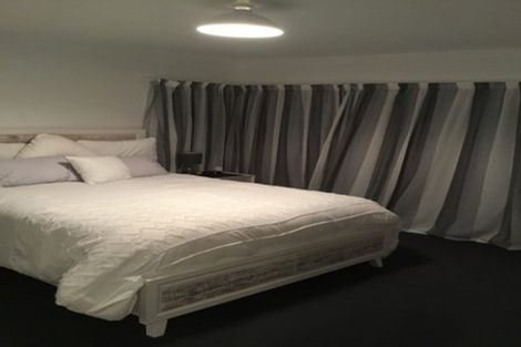 Photo of property in 5 Colenso Place, Otaki Beach, Otaki, 5512