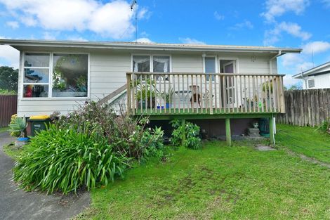 Photo of property in 79 Brian Crescent, Stanmore Bay, Whangaparaoa, 0932