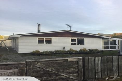 Photo of property in 33 Henry Street, Te Anau, 9600