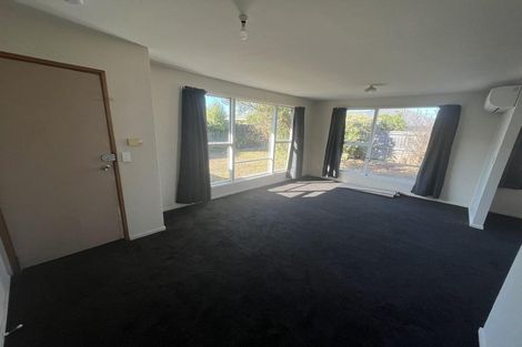 Photo of property in 2/9 Farnborough Street, Aranui, Christchurch, 8061