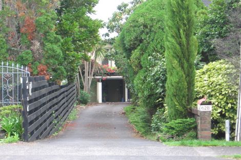Photo of property in 62 Te Atatu Road, Te Atatu South, Auckland, 0610