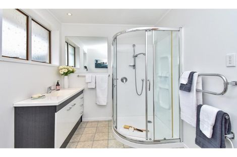 Photo of property in 5/54 Moore Street, Howick, Auckland, 2014