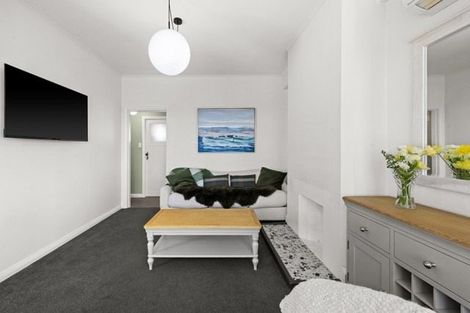 Photo of property in 4/541 Marine Parade, Napier South, Napier, 4110