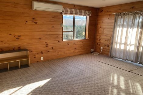Photo of property in 1/50 Avalon Street, Richmond, Christchurch, 8013