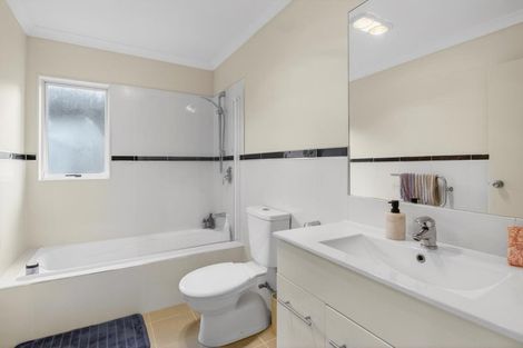 Photo of property in 20 Cartmel Avenue, Massey, Auckland, 0614