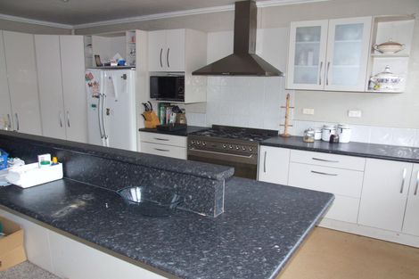 Photo of property in 10 Rereahu Avenue, Hatepe, Turangi, 3382