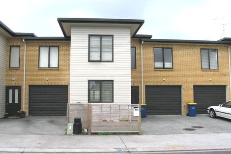 Photo of property in 61 Barnea Circle, Glen Eden, Auckland, 0602