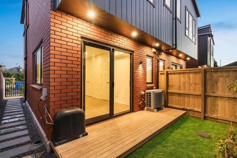 Photo of property in 1/45 Smythe Road, Henderson, Auckland, 0612