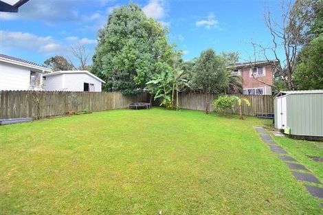 Photo of property in 7 Tacitus Place, Totara Vale, Auckland, 0629