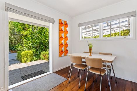 Photo of property in 343 Kanohi Road, Kaukapakapa, 0873