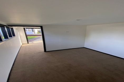 Photo of property in 20 Oakland Street, Northcote, Christchurch, 8052