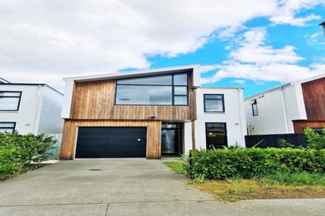 Photo of property in 5 Courage Road, Papakura, 2110