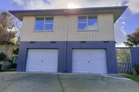 Photo of property in 127 Welcome Bay Road, Welcome Bay, Tauranga, 3112