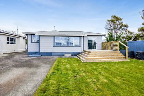Photo of property in 48 Campbell Street, Hawera, 4610