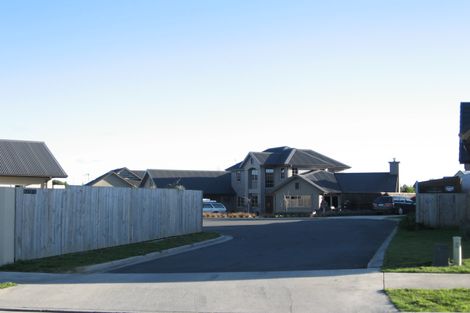 Photo of property in 6 Cherie Close, Rototuna, Hamilton, 3210