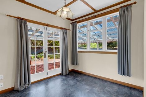 Photo of property in 61 Te Aroha Street, Hamilton East, Hamilton, 3216