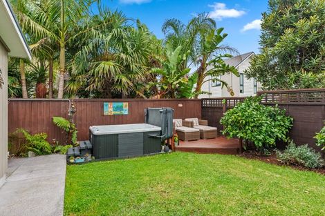 Photo of property in 15 Lester Street, Hobsonville, Auckland, 0616