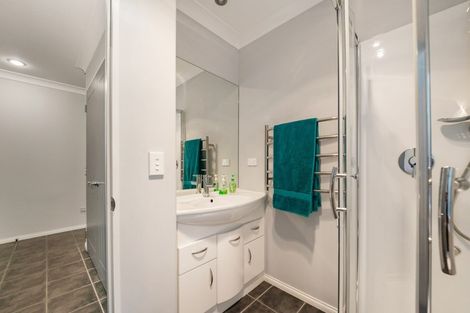 Photo of property in 5 Fantail Heights, Picton, 7220