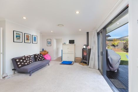 Photo of property in 16 Woolshed Drive, Stoke, Nelson, 7011