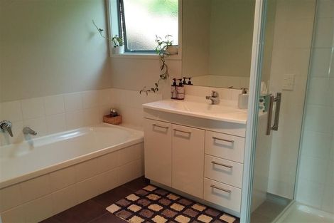 Photo of property in 10 Farleigh Street, Atawhai, Nelson, 7010