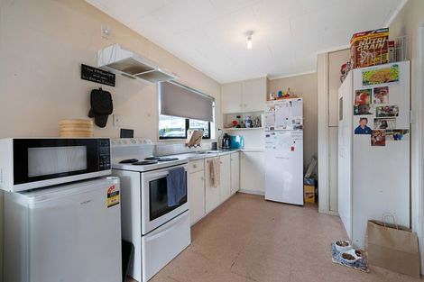 Photo of property in 4134 Great North Road, Glendene, Auckland, 0602