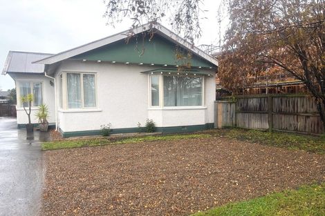 Photo of property in 2/64 Division Street, Riccarton, Christchurch, 8041