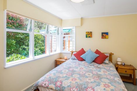 Photo of property in 2 Tui Crescent, Waikanae, 5036