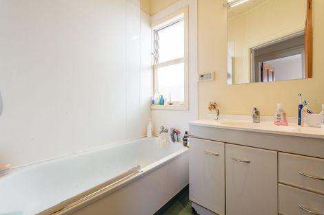 Photo of property in 117 Brougham Street, Mount Victoria, Wellington, 6011