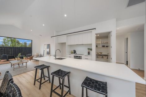 Photo of property in 62 Flaxmill Road, Harewood, 8051