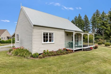 Photo of property in 27/30 Sorrento Drive, Rangatira Park, Taupo, 3330