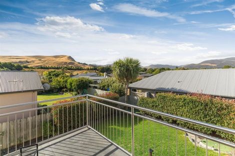 Photo of property in 1 Coburn Place, Lake Hayes, Queenstown, 9304