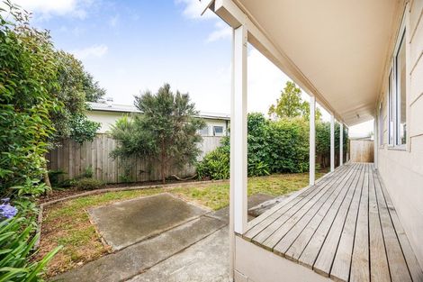 Photo of property in 20b Hilton Grove, Kelvin Grove, Palmerston North, 4414