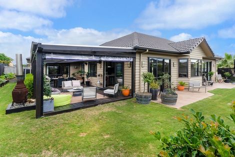 Photo of property in 20 Toscana Drive, Karaka, Papakura, 2113