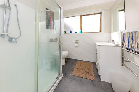 Photo of property in 14 Treviso Place, Clover Park, Auckland, 2023