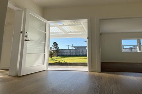 Photo of property in 61 Oakdale Road, Mount Roskill, Auckland, 1041