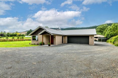 Photo of property in 34 Denton Road, Levin, 5571