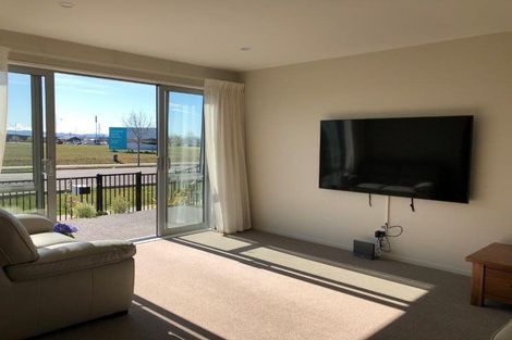 Photo of property in 43 Pegasus Boulevard, Pegasus, 7612