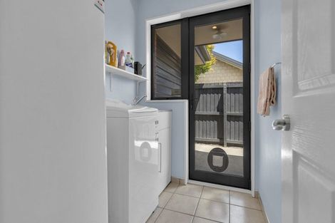 Photo of property in 5 Rooney Place, Aidanfield, Christchurch, 8025