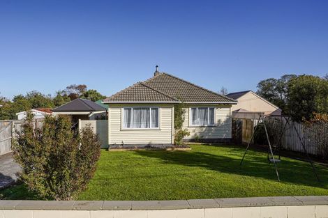 Photo of property in 47 Mcgregors Road, Bromley, Christchurch, 8062