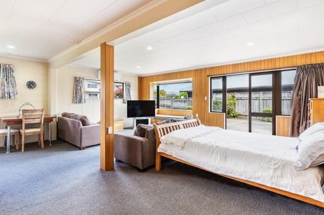 Photo of property in 46 Birch Street, Hilltop, Taupo, 3330