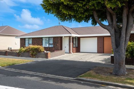 Photo of property in 13b Young Street, Saint Kilda, Dunedin, 9012