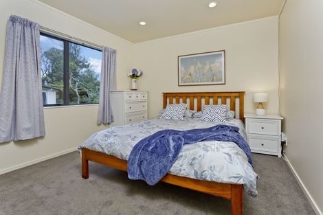 Photo of property in 79h Rangatira Road, Beach Haven, Auckland, 0626