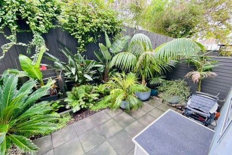Photo of property in 2/4 Jutland Road, Hauraki, Auckland, 0622