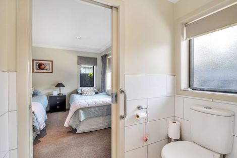 Photo of property in 112a Weraroa Road, Levin, 5510